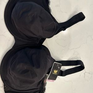 Walcoal Bra 42 d new with tag never worn black